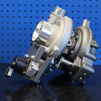 Isuzu VILG RHF55V Side