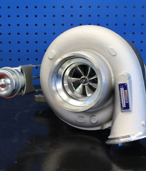 Cummins ISX2 4090042 HX55W Front